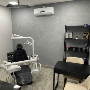 Clinica-Odontologica-Elisama-7-300x300